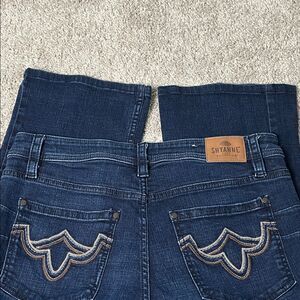 Shyanne Dark Blue Wash Boot Cut Jeans Women’s 34 R Western Rodeo